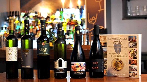 If I were Greek, I would be called Ο γιος του Βάκχου Ίβο Κοζάρτσανιν! I'm not Greek, but I love wines from a variety called Grk 