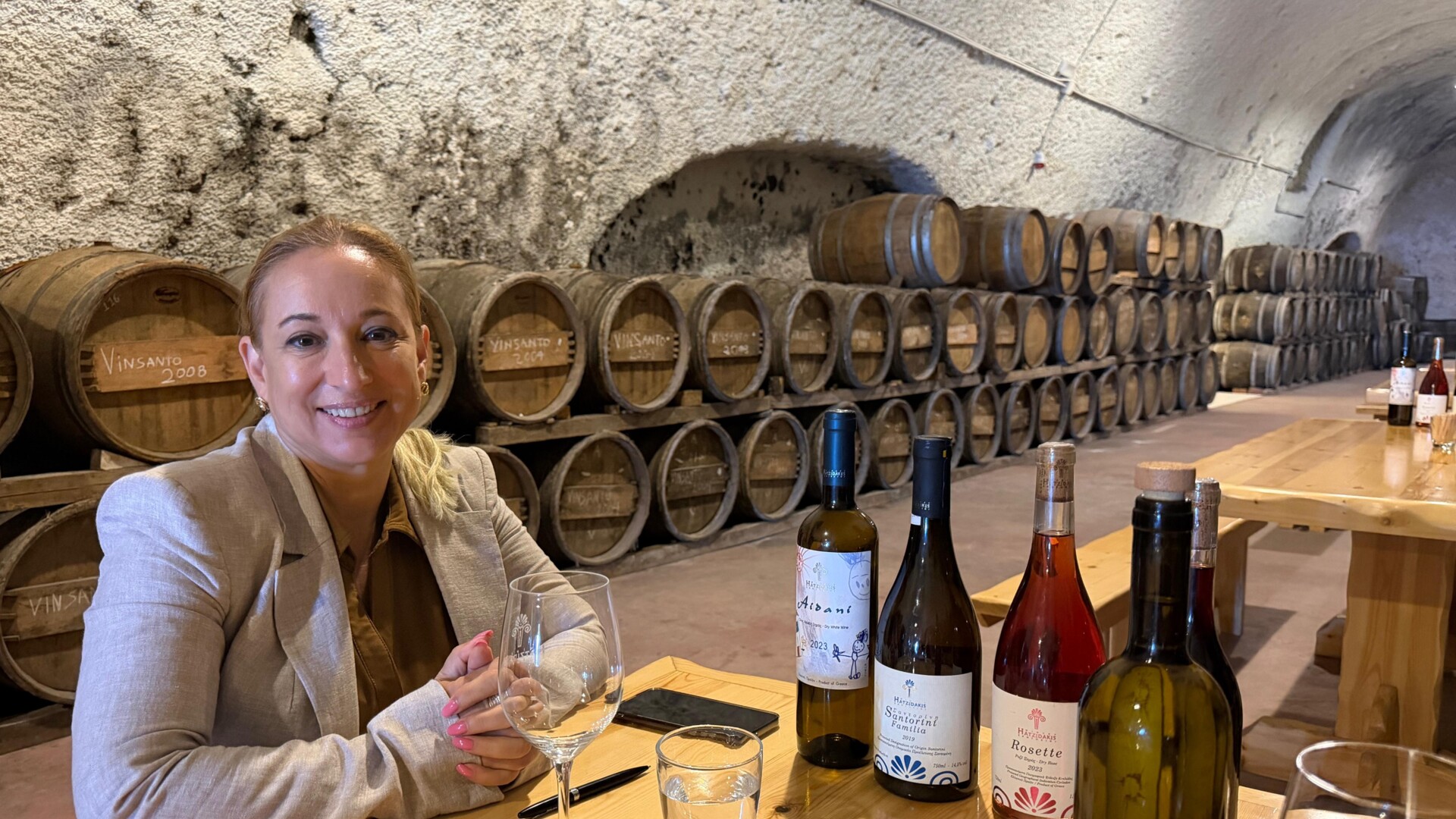 Manuela Plohl oduševila se vidjevši u Grčkoj kako je Santorini naučio svijet da lokalna vina treba skupo plaćati